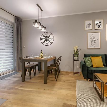 Zentrum II Apartament Parking By Impero Poznan Ngoại thất bức ảnh