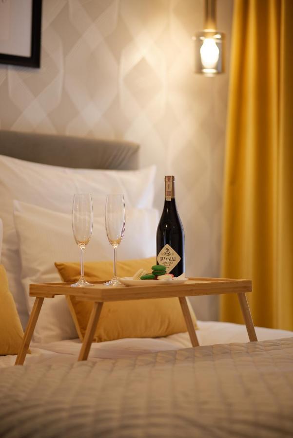 Zentrum II Apartament Parking By Impero Poznan Ngoại thất bức ảnh