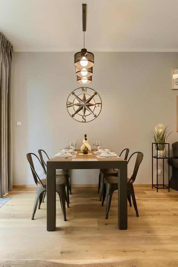Zentrum II Apartament Parking By Impero Poznan Ngoại thất bức ảnh
