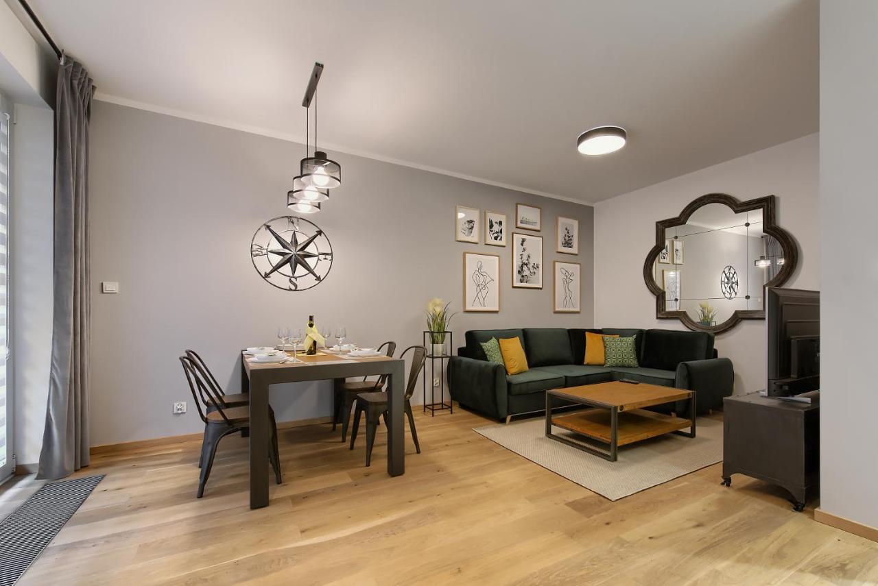 Zentrum II Apartament Parking By Impero Poznan Ngoại thất bức ảnh