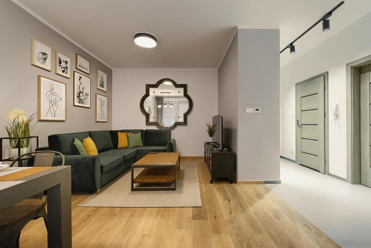 Zentrum II Apartament Parking By Impero Poznan Ngoại thất bức ảnh